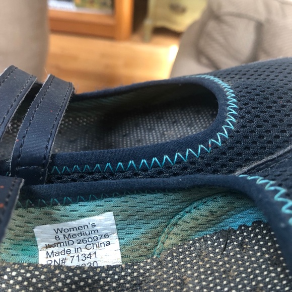 LL Bean Shoes Velcro closure size 8 - Picture 8 of 9